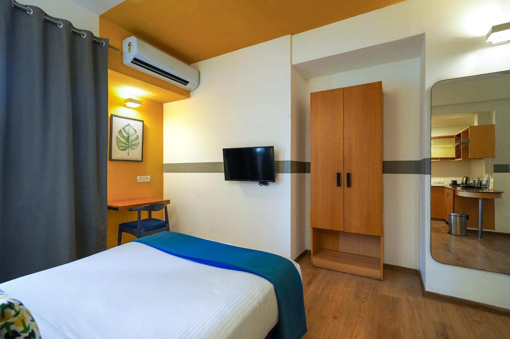 Olive Hotel Magrath By Embassy Group Bangalore Exterior foto