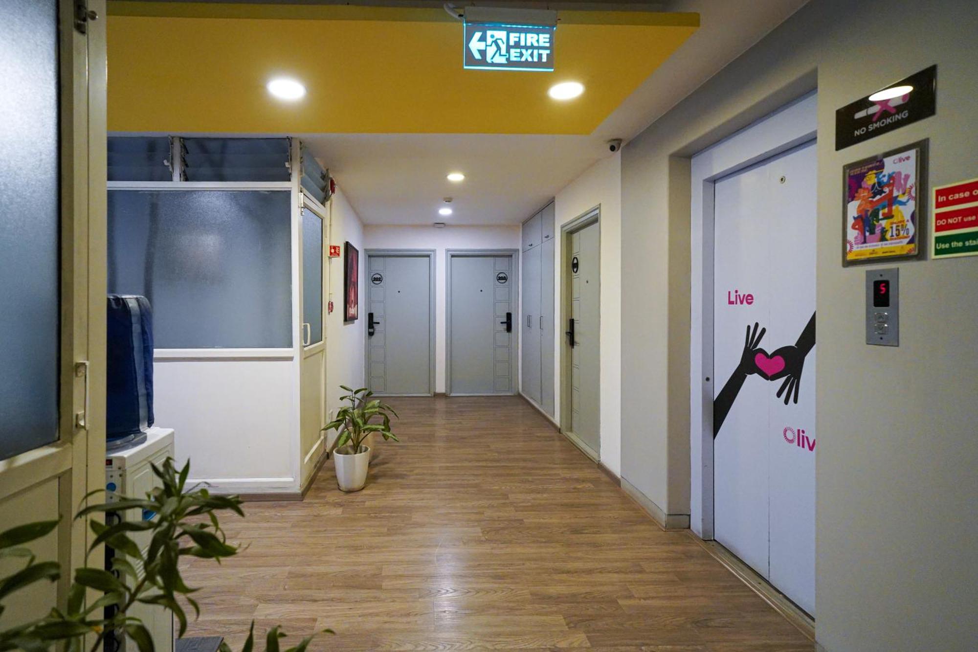 Olive Hotel Magrath By Embassy Group Bangalore Exterior foto